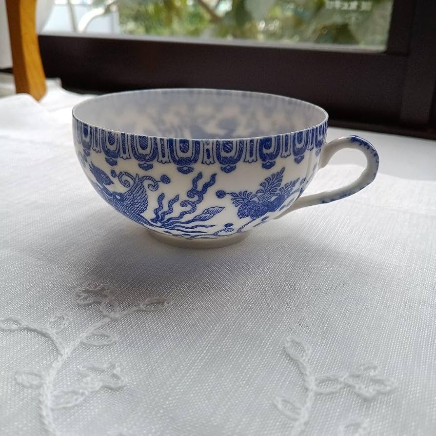 964  明治期　英国里帰り品　色絵陽刻美人富士文卵殻手　カップ＆ソーサー 2025年最新】Yahoo!オークション -エッグシェル カップの中古品